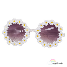 Load image into Gallery viewer, Bellis Sunglasses
